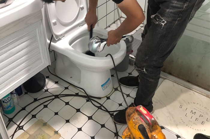 石楼疏通下水道