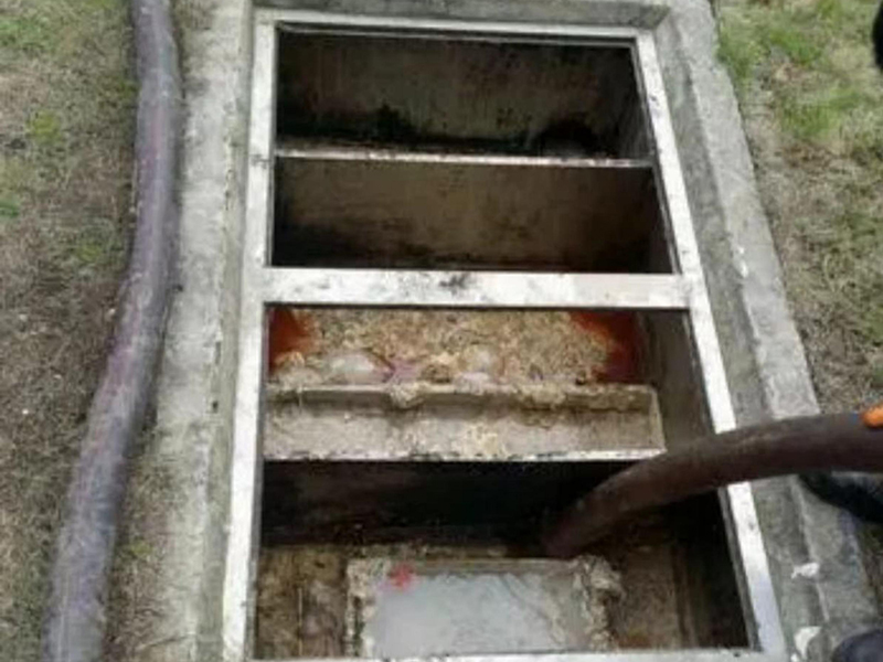 石楼隔油池清理